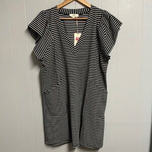 NWT Entro Black and White Striped Women's Dress Large New with Tags